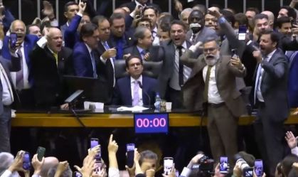 Com tumulto na Câmara, PMDF reforça segurança ao redor do Congresso