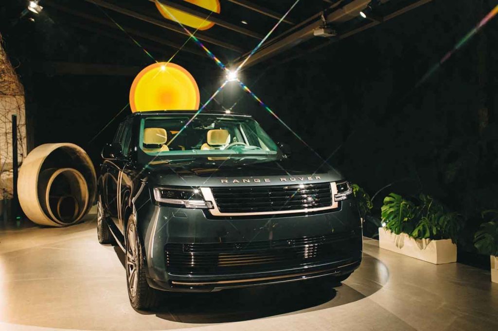 Range Rover SV Bespoke Arpoador: luxo e exclusividade