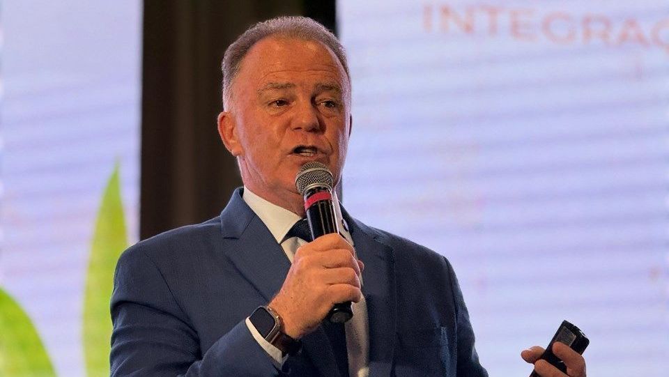 Real Time: No Espírito Santo, Flávio tem 48% no 2º turno; Lula, 41%