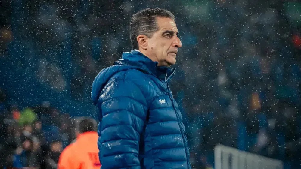 Renato Paiva durante jogo do Fortaleza