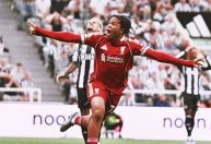 Quem é Rio Ngumoha, inglês que se tornou mais jovem a marcar pelo Liverpool