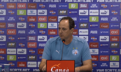 Rogério Ceni elogia e "faz coro" por titular do Bahia na Seleção Brasileira