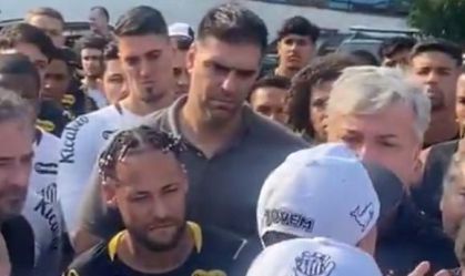 Invasão ao CT do Santos teve portão quebrado, cobrança a Neymar e ameaças