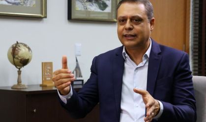 IBS: Comitê elege presidente, mas impasse persiste entre municípios