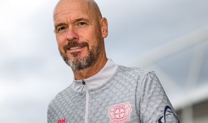Ten Hag, treinador do Leverkusen