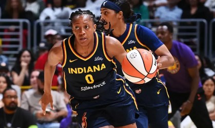 Objeto sexual é arremessado em quadra durante partida da WNBA