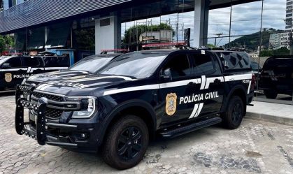 ES: criança morre baleada após carro da família ser atingido por engano