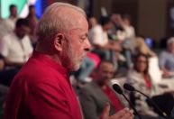 Lula diz que Brasil quer negociar em igualdade com os EUA