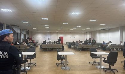 PF ouve passageiros para descobrir autoria de ameaça de bomba em avião