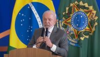 Lula cobra Congresso: "Não é possível fazer educação de graça"