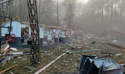 Explosão de fábrica: equipes acham "fragmentos" e confirmam 9 mortes