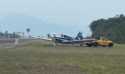 Pneu de avião estoura durante pouso no aeroporto de Ubatuba, em SP