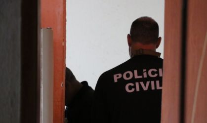 Pai é preso após engravidar filha duas vezes na Bahia