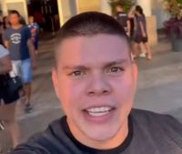 Influencer que deixou bomba falsa em aeroporto “para viralizar” é solto