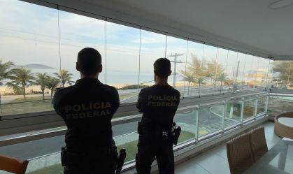 PF mira fraudes bancárias e a programas sociais em operação no RJ e SP