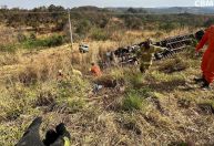 Colisão entre carro e caminhão deixa quatro mortos no DF