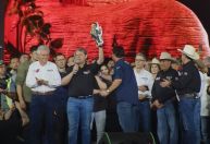 Em Barretos Tarcísio defende Bolsonaro e agradece: "Fez tudo por mim"