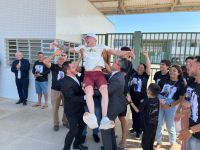 Jovem condenado injustamente deixa prisão após revisão criminal no Ceará