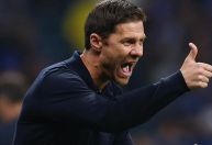 Xabi Alonso indica Vinicius Jr na reserva e fala sobre situação de Rodrygo