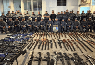 Negócio de família: polícia apreende mais de 180 armas em "fábrica" de SP