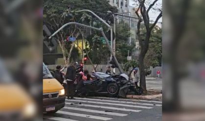 "Perdi R$ 1,5 milhão, mas compro outra", diz Gato Preto após acidente em SP