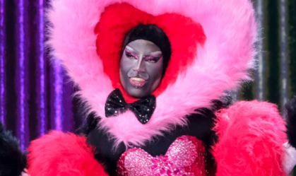 adora-black-desfile-quinto-episodio
