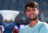 Sinner abandona final, e Alcaraz é campeão do Masters de Cincinnati
