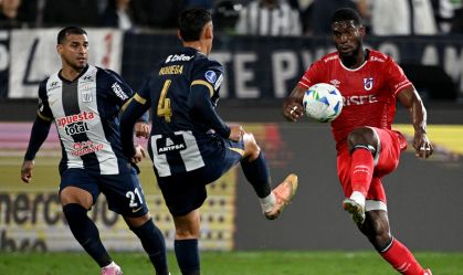 Sul-Americana: com gols no fim, Alianza Lima bate Universidad Católica-EQU