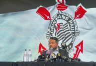 Candidato à presidência do Corinthians aponta origem de aporte bilionário