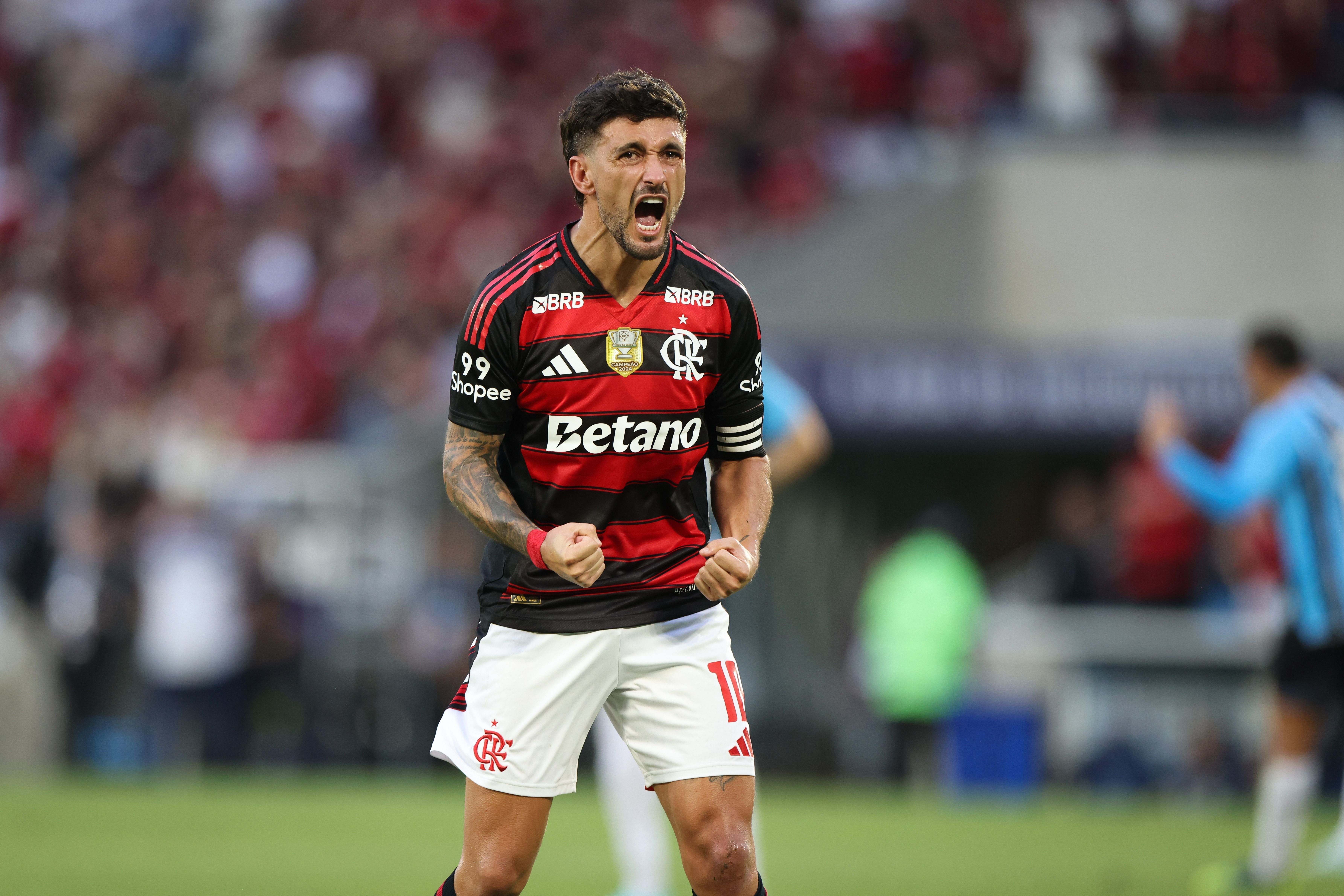 Empresário de Arrascaeta esteve hoje no Ninho do Urubu e novo contrato está encaminhado