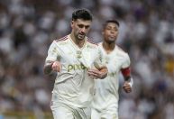 Exame descarta lesão, e Arrascaeta é liberado para Atlético-MG x Flamengo