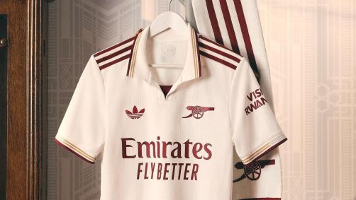 Nova camisa do Arsenal que homenageia o antigo estádio de Highbury