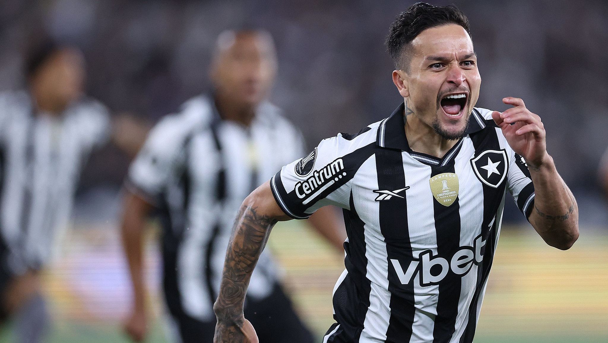 Artur, do Botafogo, comemorando gol relâmpago na Libertadores