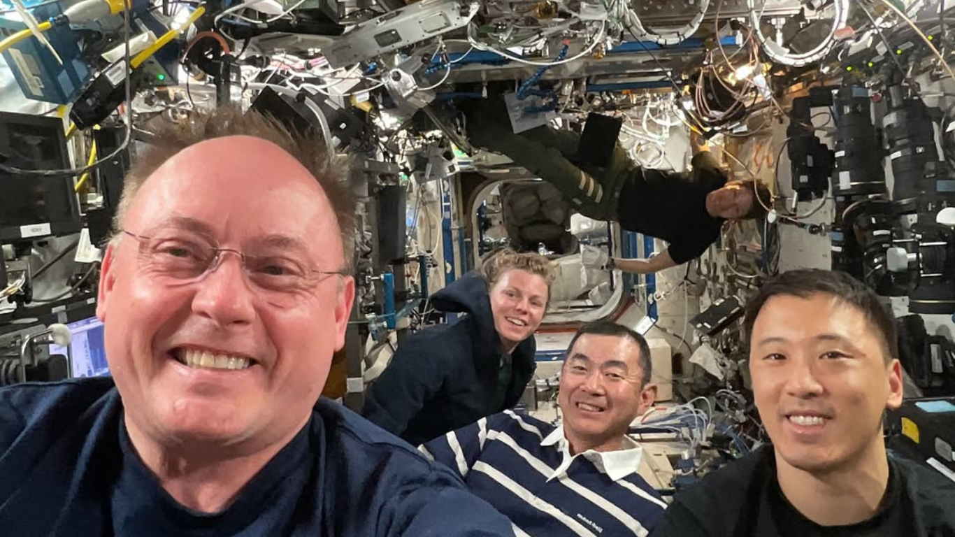 astronautas iss