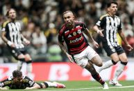 A pedido de Tite, Cruzeiro mira em Everton Cebolinha, do Flamengo