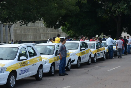 CNH: fim da autoescola obrigatória pode elevar acidentes, diz advogada