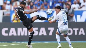 Jogo entre Botafogo e Cruzeiro, pela 18ª rodada do Brasileirão