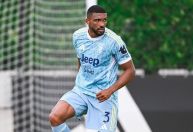 Zagueiro da Juventus “convoca” Neymar a se juntar ao clube italiano