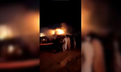 Acidente com ônibus de afegãos deportados do Irã deixa 76 mortos