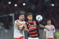 Flamengo e Internacional duelam no Brasileiro às vésperas de outra decisão