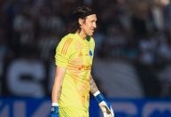  Cássio é direto sobre duelo com Flamengo e manda recado à torcida