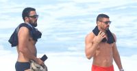 Ricardo Teodoro grava cenas de "Vale Tudo" com Cauã Reymond; veja