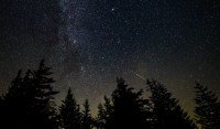 Veja imagens da chuva de meteoros Perseidas em seu auge