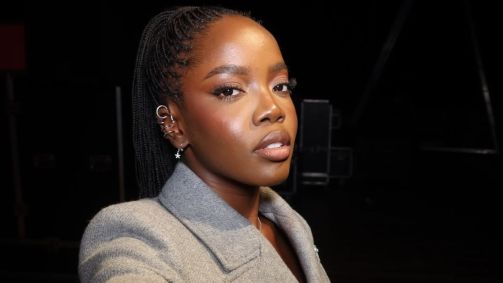 Atualmente Clara Moneke vive Leona em "Dona de Mim"