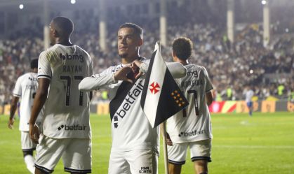 Vasco quebra jejum, elimina o CSA e vai às quartas da Copa do Brasil