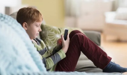 Veja as dicas para proteger crianças e adolescentes nas redes sociais