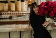 Diretora diz que "Amores Materialistas" é uma crítica ao capitalismo