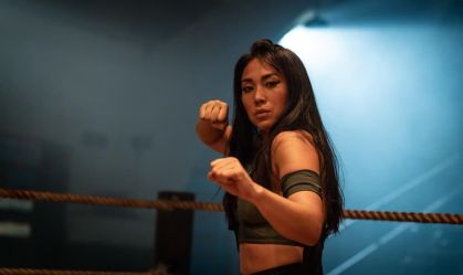 Danni Suzuki em "Capoeiras", série do Disney+