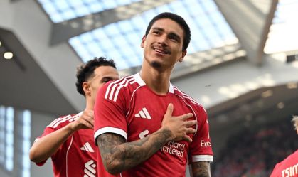 Liverpool acerta venda de Darwin Núñez por R$ 335 milhões, diz jornal