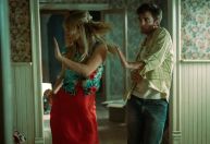 "Morra, Amor", com Pattinson e Lawrence, ganha data de estreia no Brasil